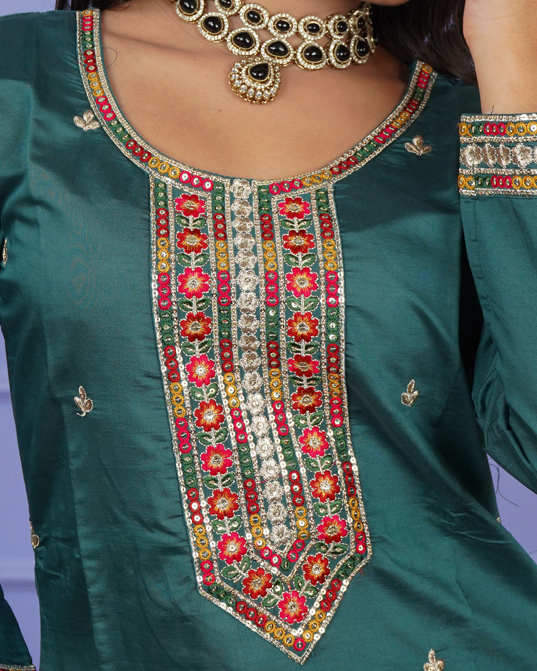 Straight-Cut Thread Work Kurti Set