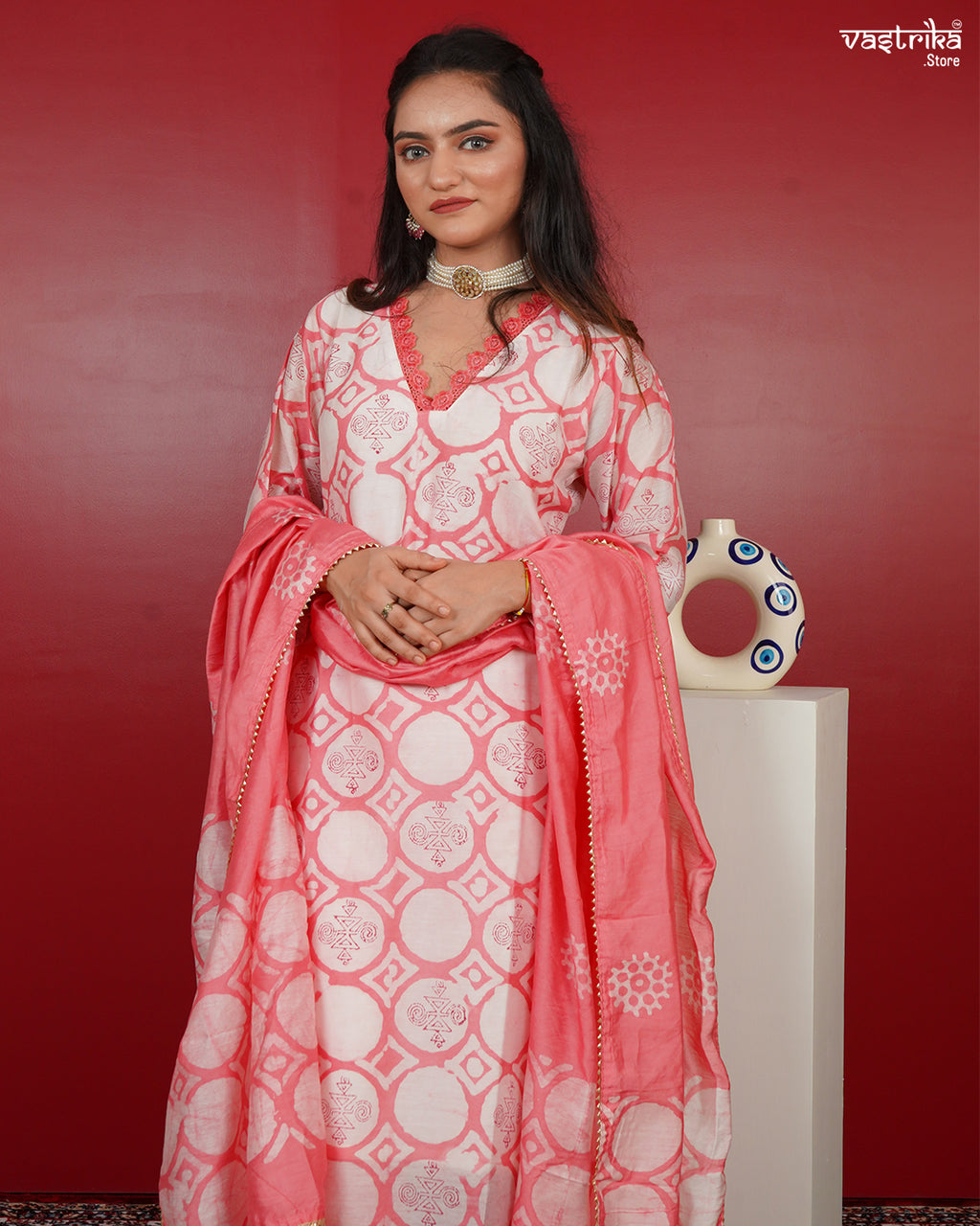 Printed Kurti Set with Lace Detailing