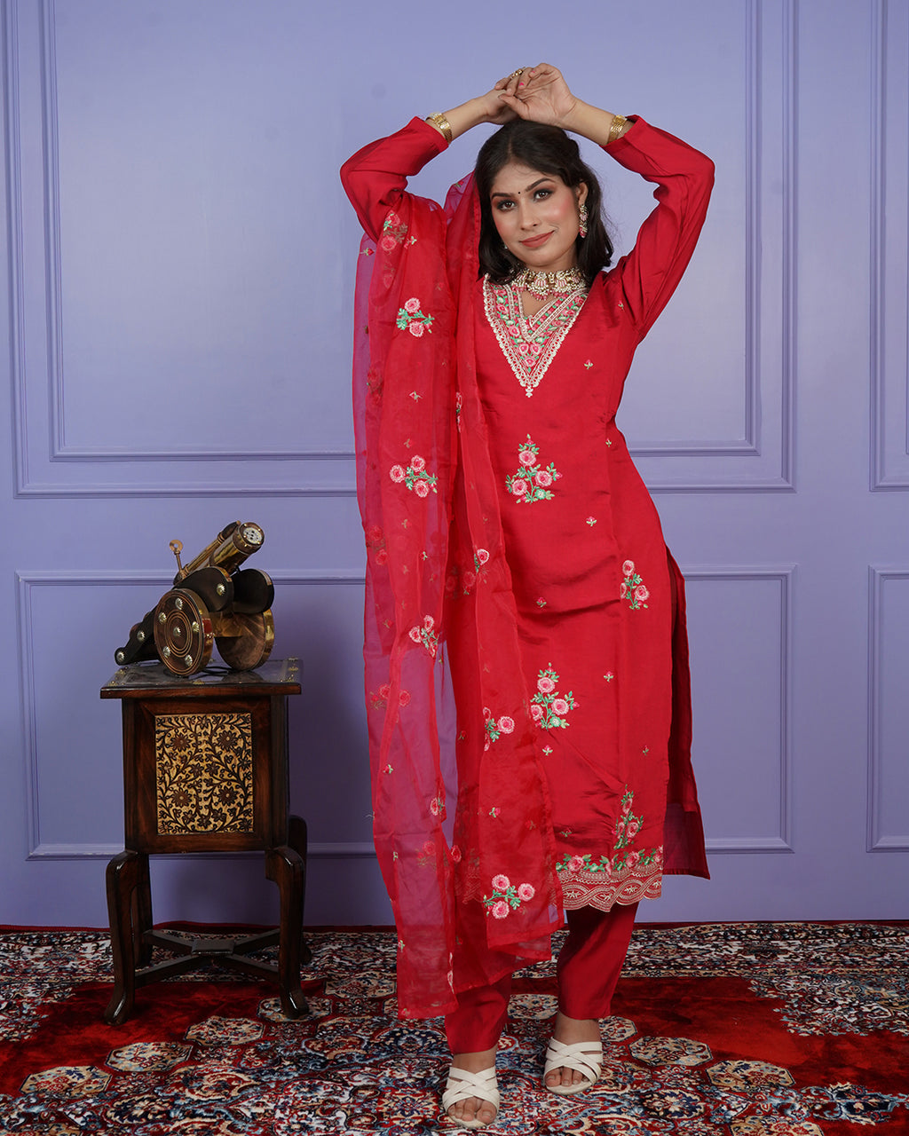 Fully Embroidered Thread Work Kurti Set