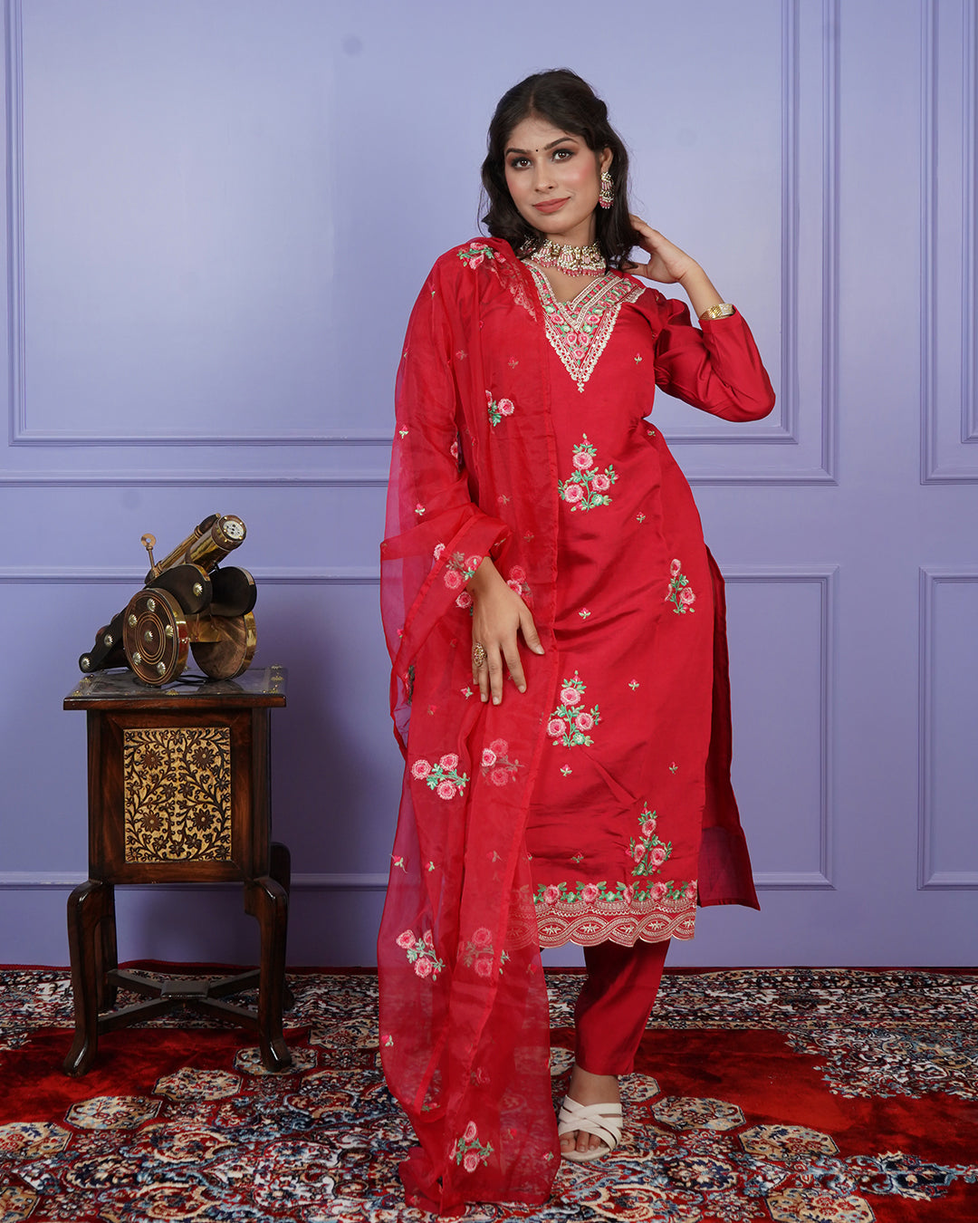 Fully Embroidered Thread Work Kurti Set