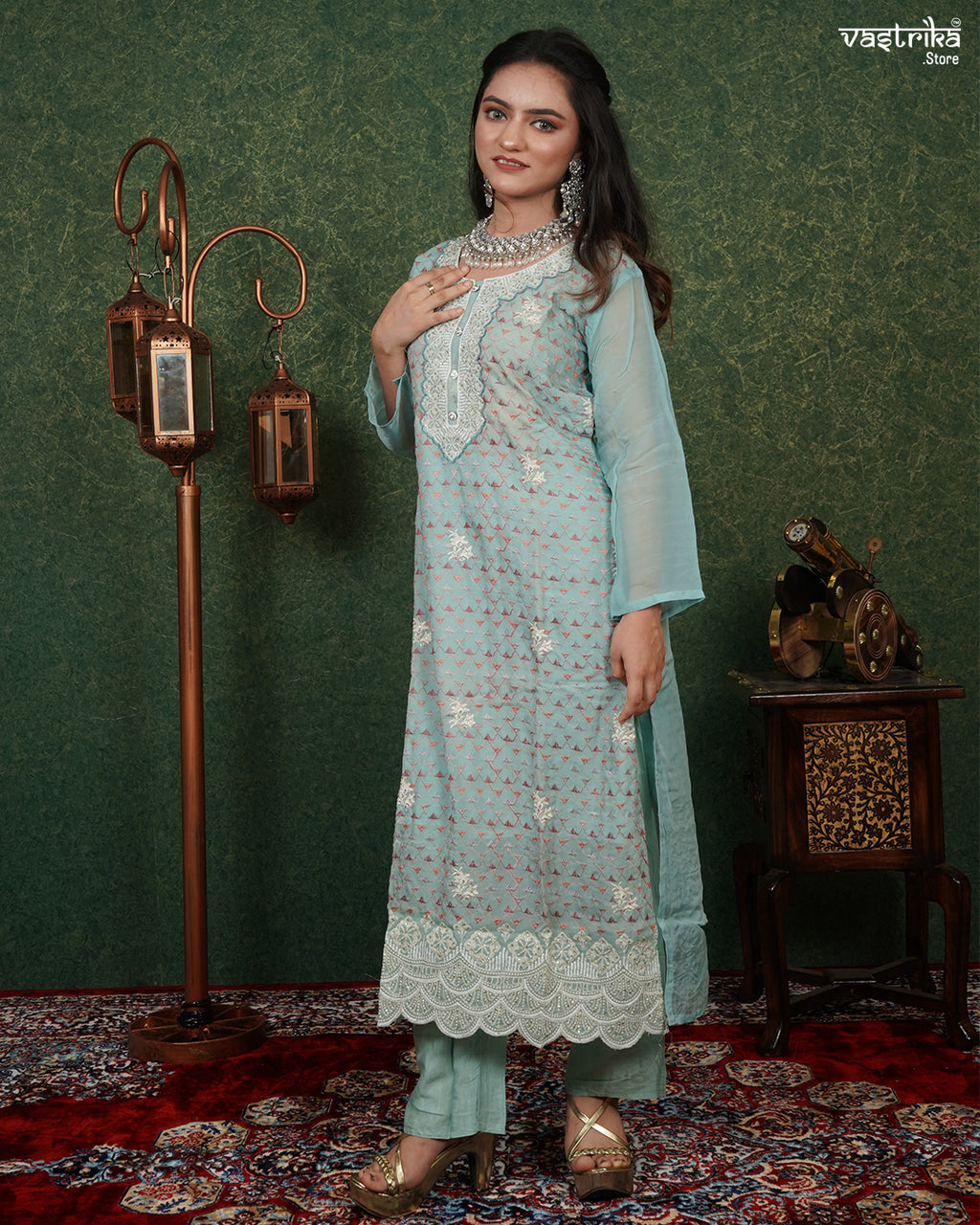 Elegant Chikankari Kurti Set