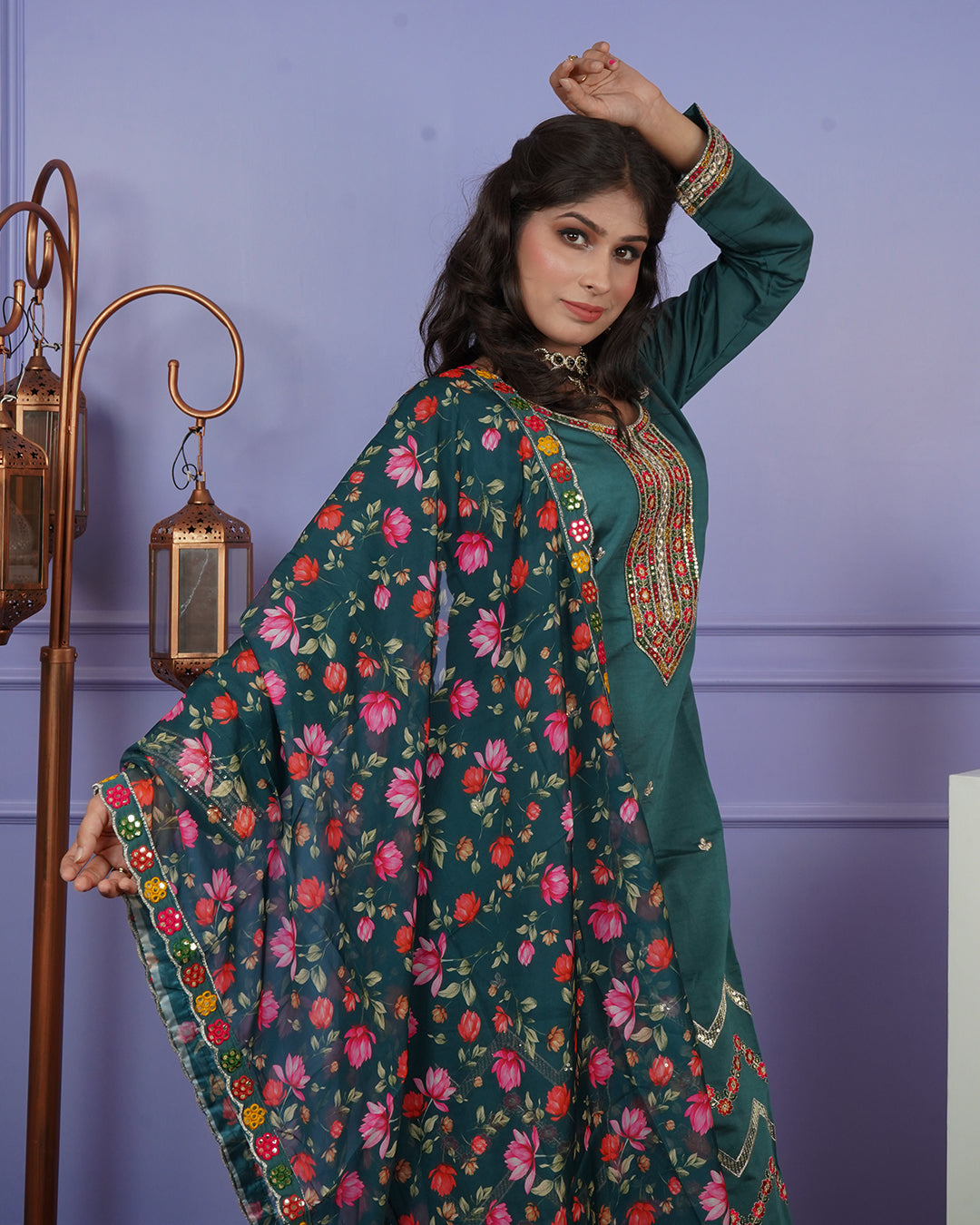 Straight-Cut Thread Work Kurti Set