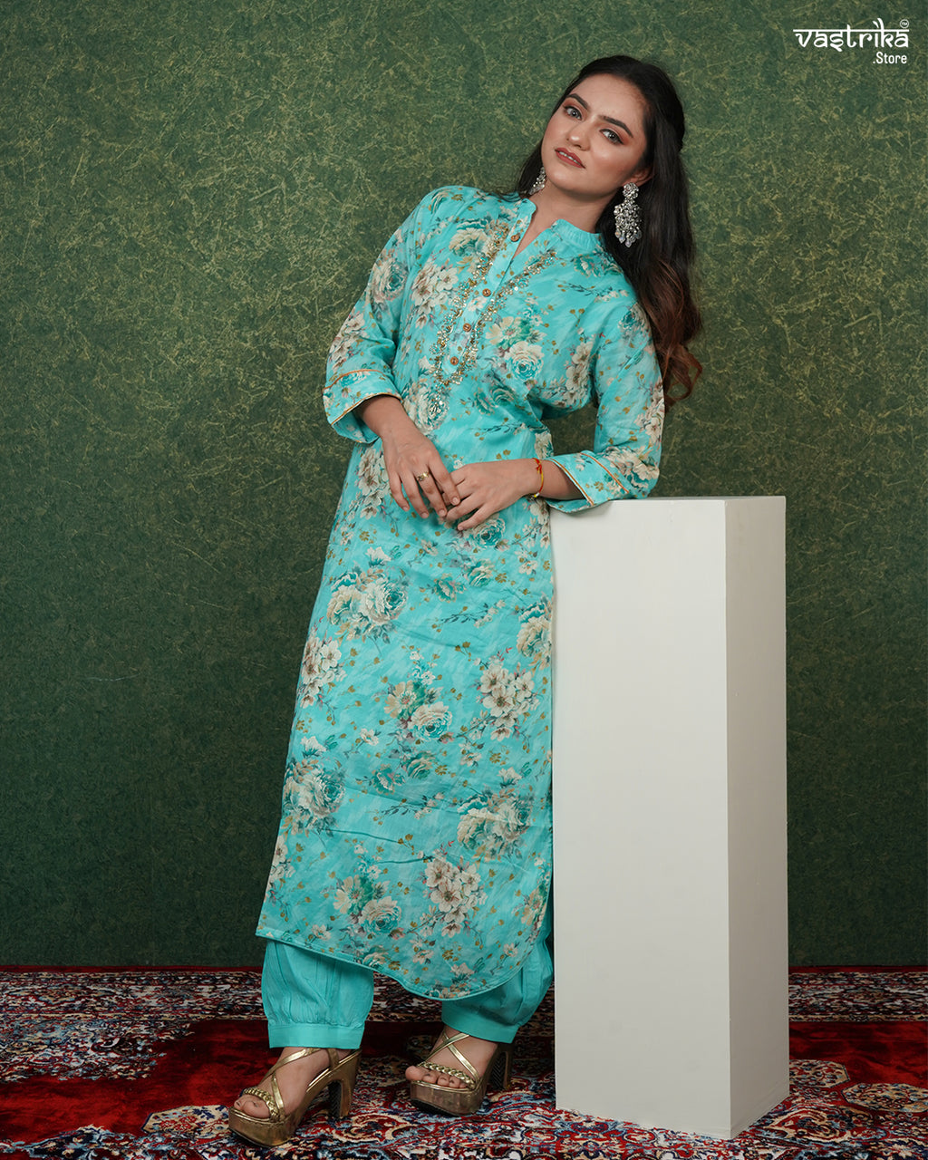 Printed Kurti Set with Handwork