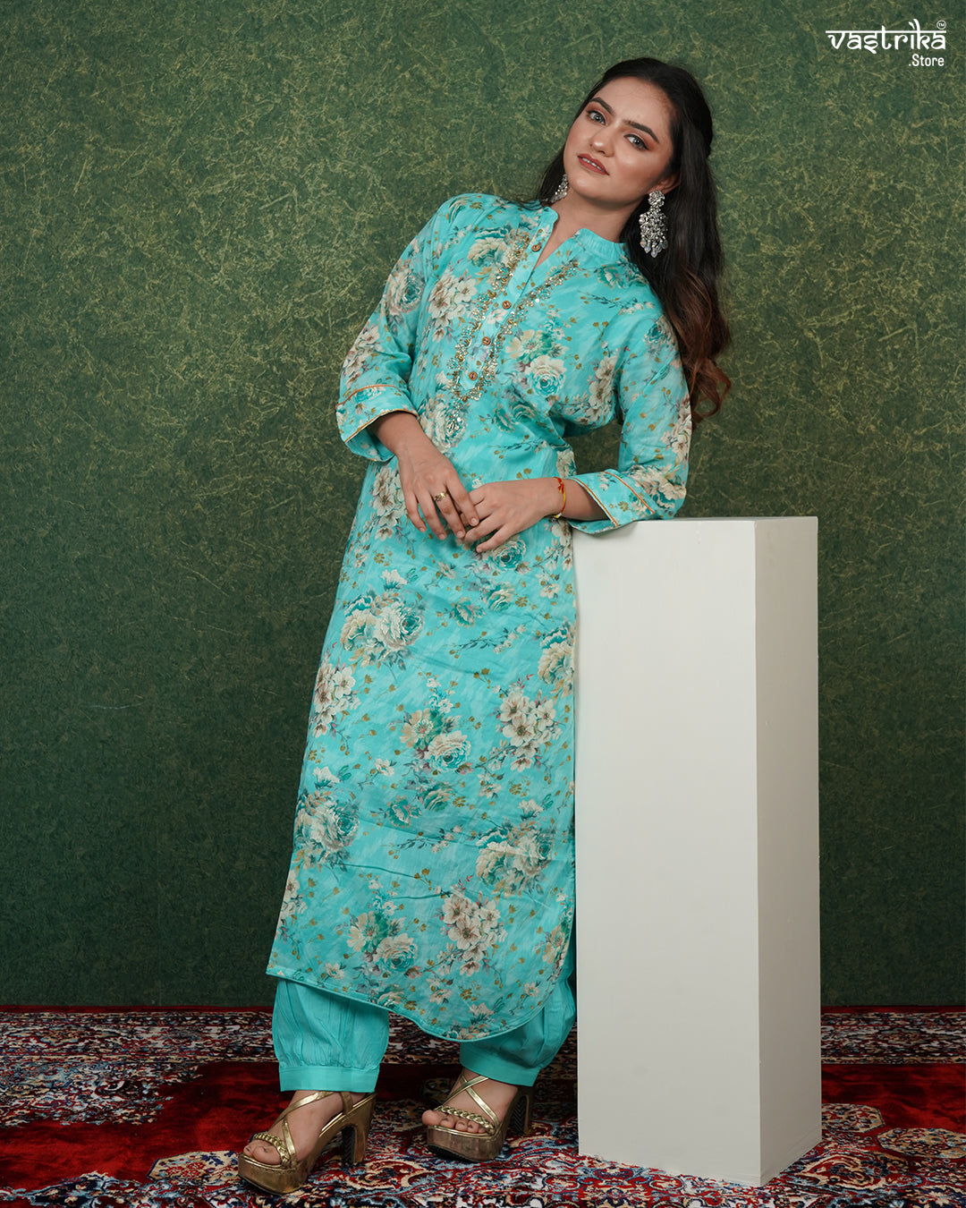 Printed Kurti Set with Handwork