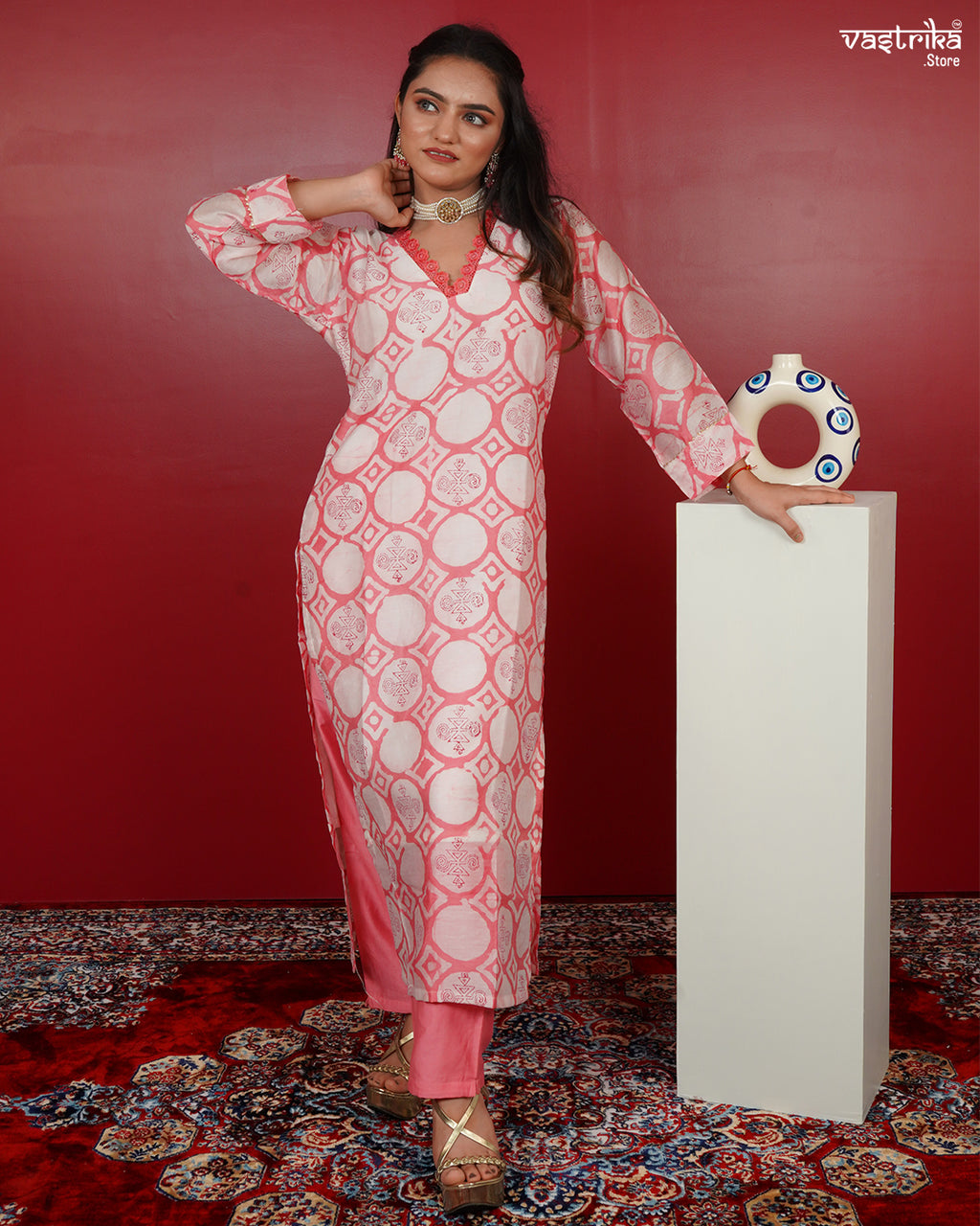 Printed Kurti Set with Lace Detailing