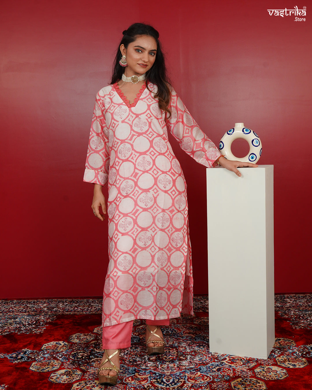 Printed Kurti Set with Lace Detailing