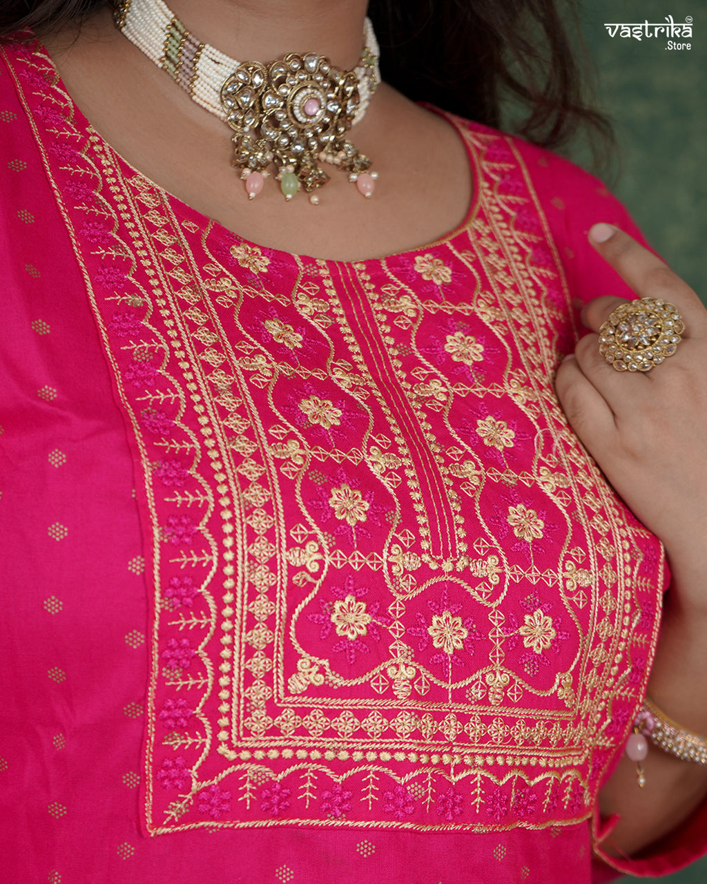 Resham & Thread Work Kurti Set
