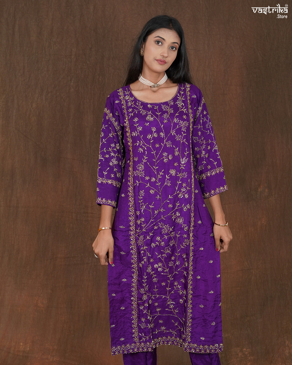 Full Jaal Handworked Kurti Set