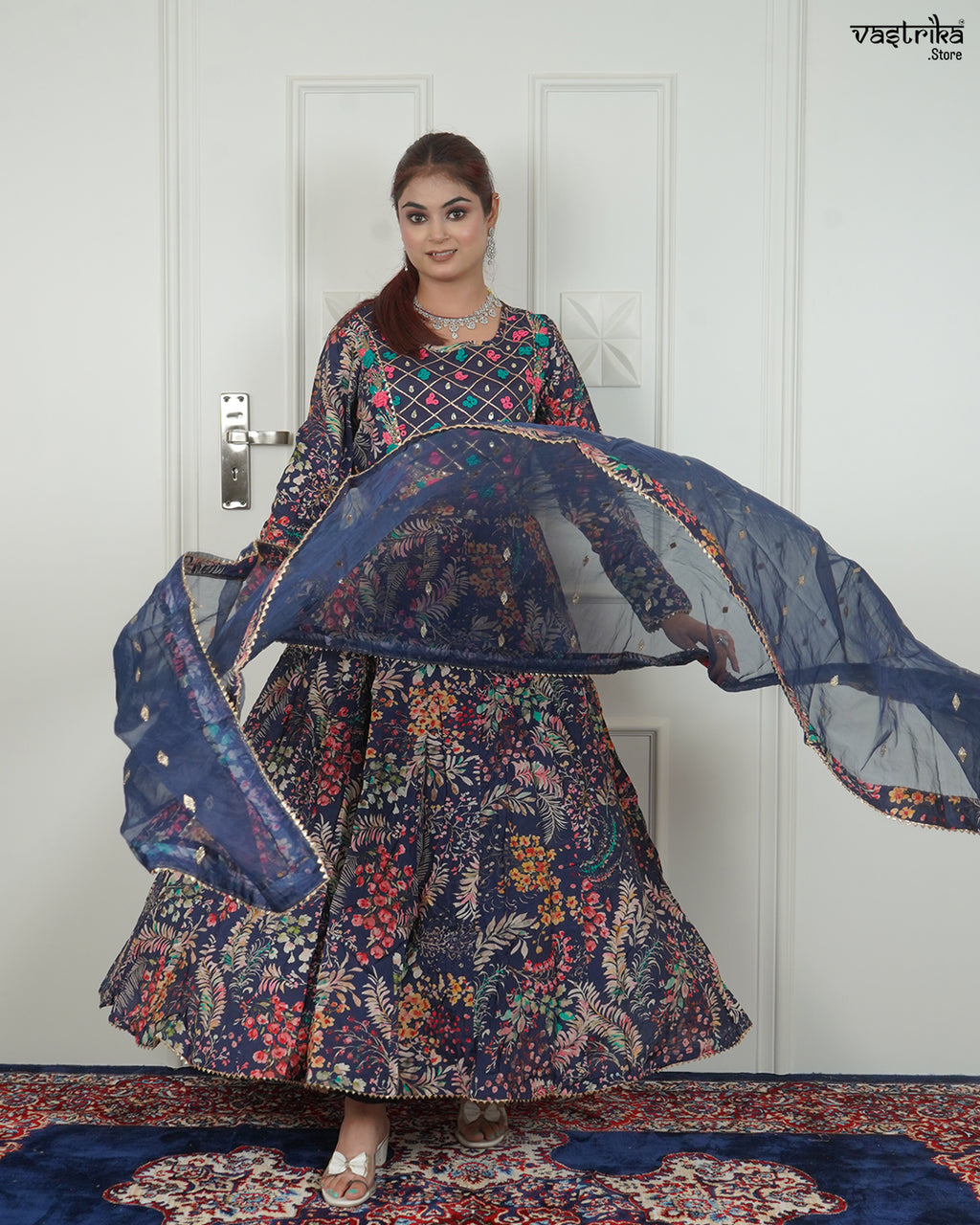 Straight Jari Work Kurti Set