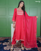 Nyra Cut Resham Embroidered Kurti Set