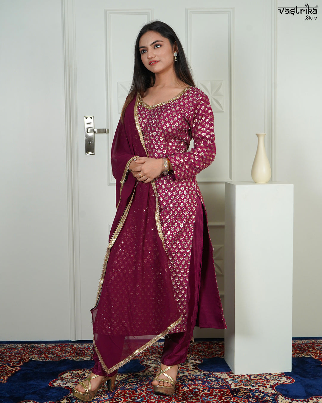 Banarasi Mirror Glow Kurti Set