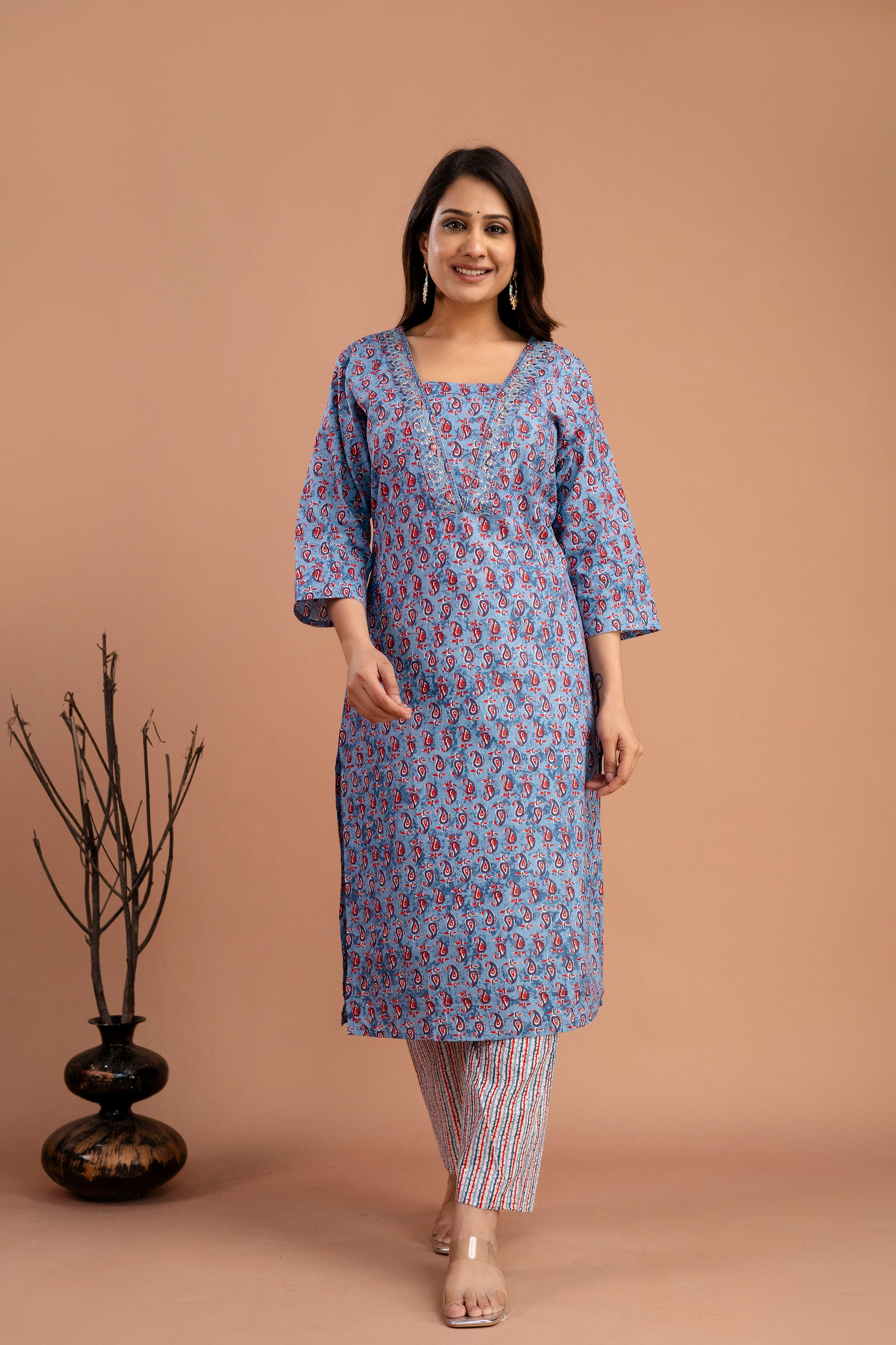 Printed Embroidered V-Neck Kurti Set