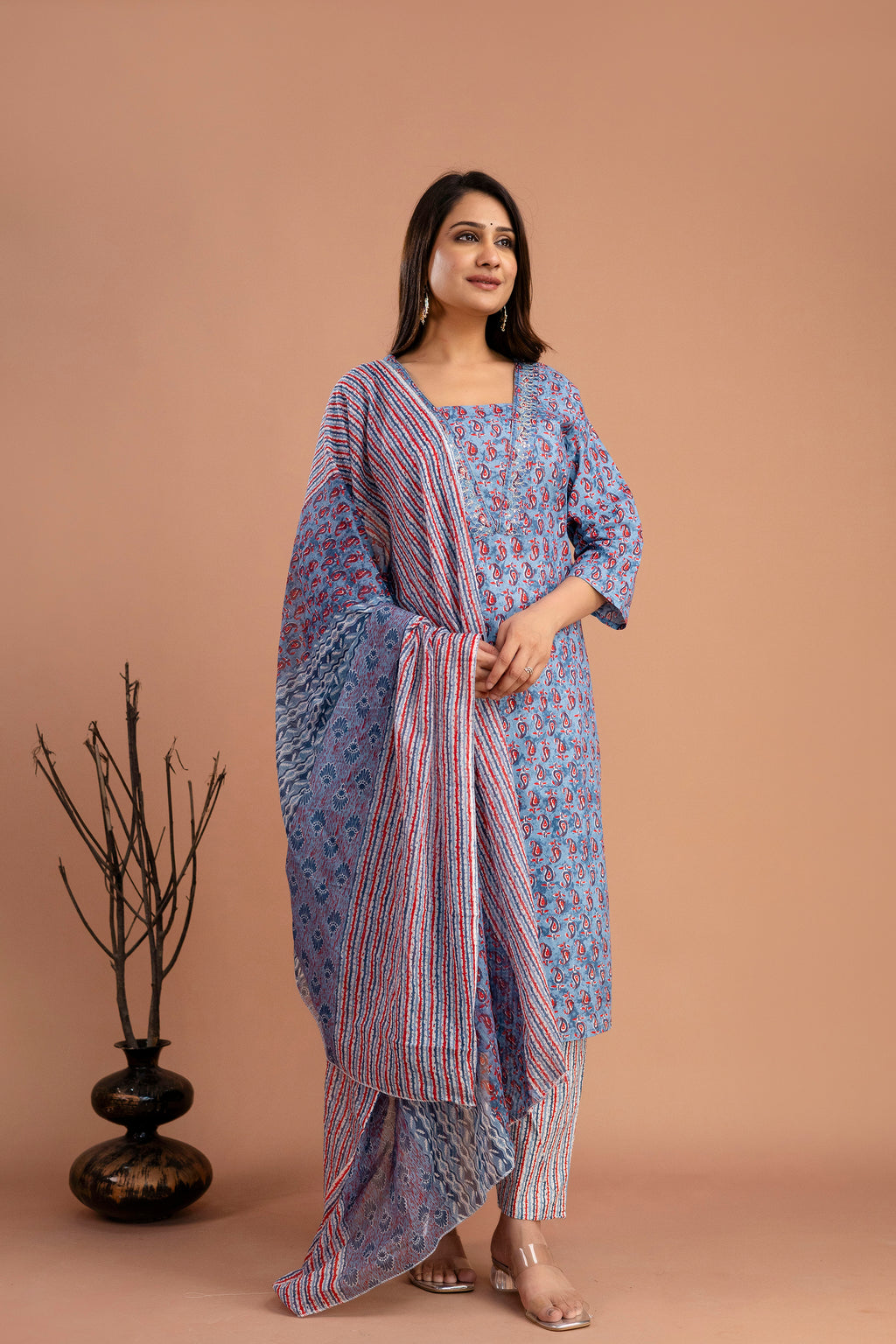 Printed Embroidered V-Neck Kurti Set