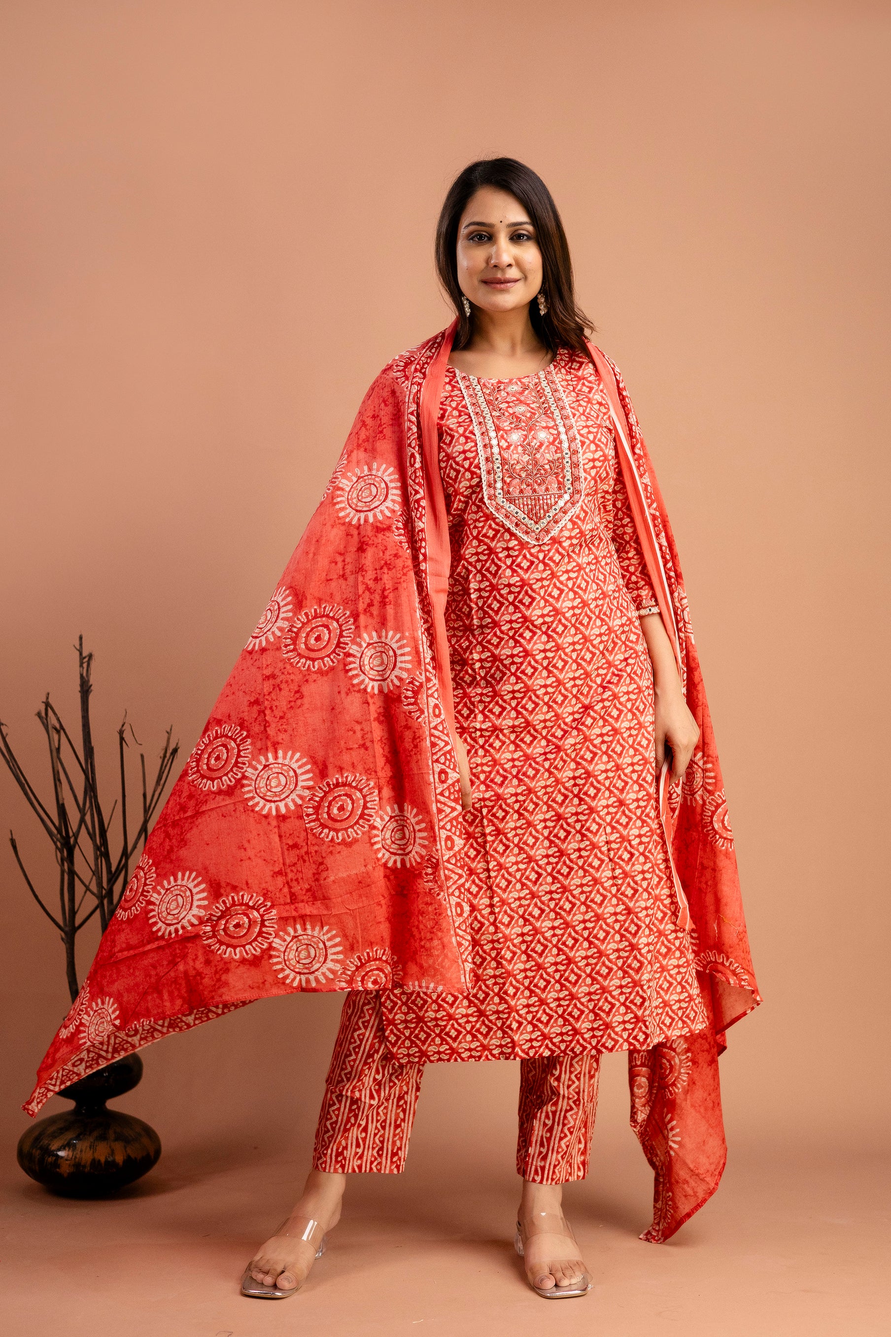 Resham Embroidered Printed Kurti Set