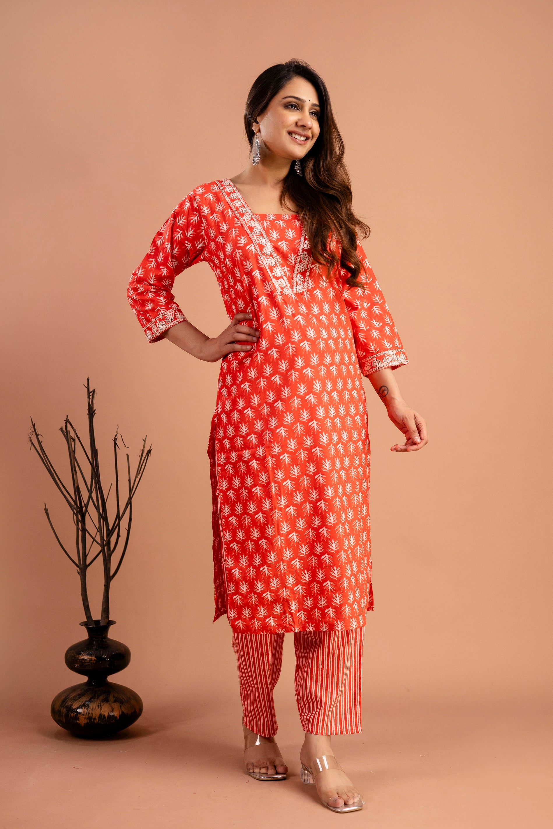 Printed Kurti with Resham Work V-Neck