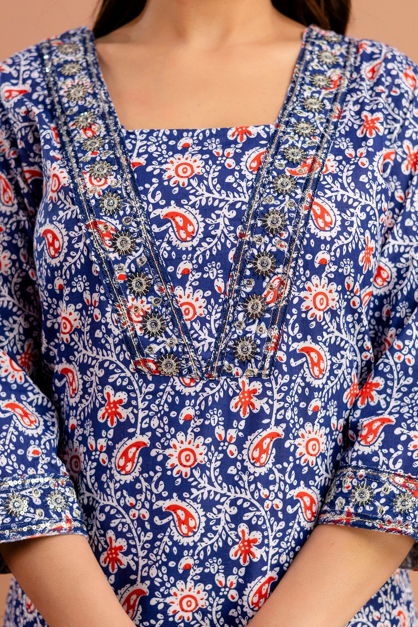 Resham Sequin V-Neck Kurti Set