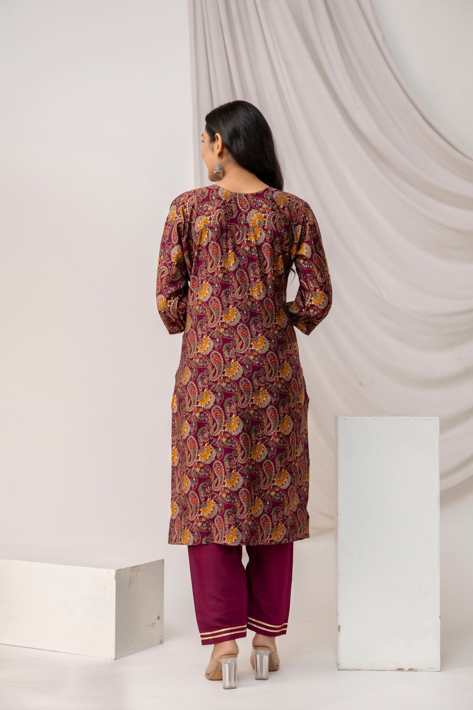 Printed Kurti Set With Jari Work