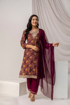 Printed Kurti Set With Jari Work