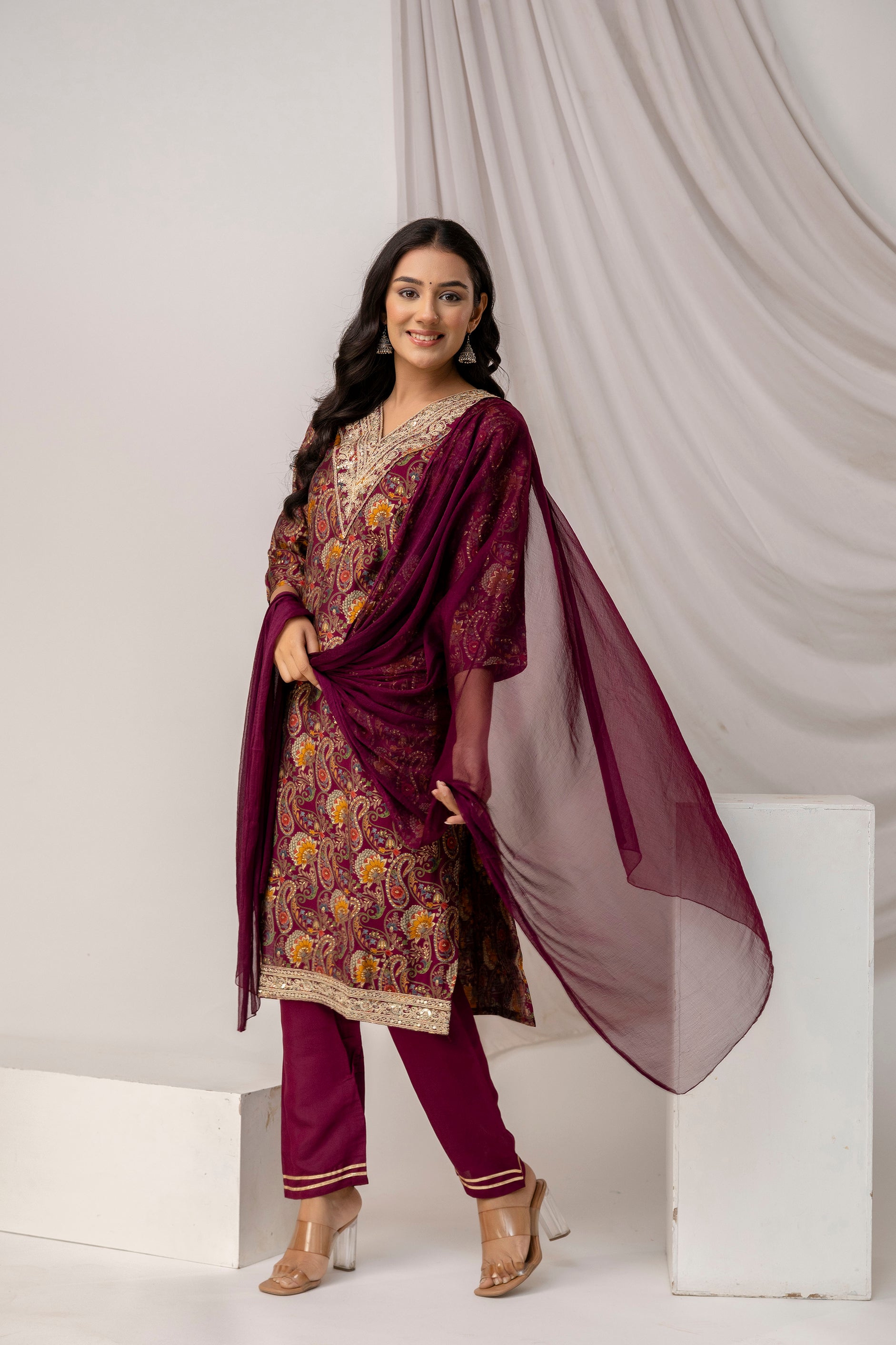 Printed Kurti Set With Jari Work