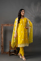 Thread Work Kurti Set