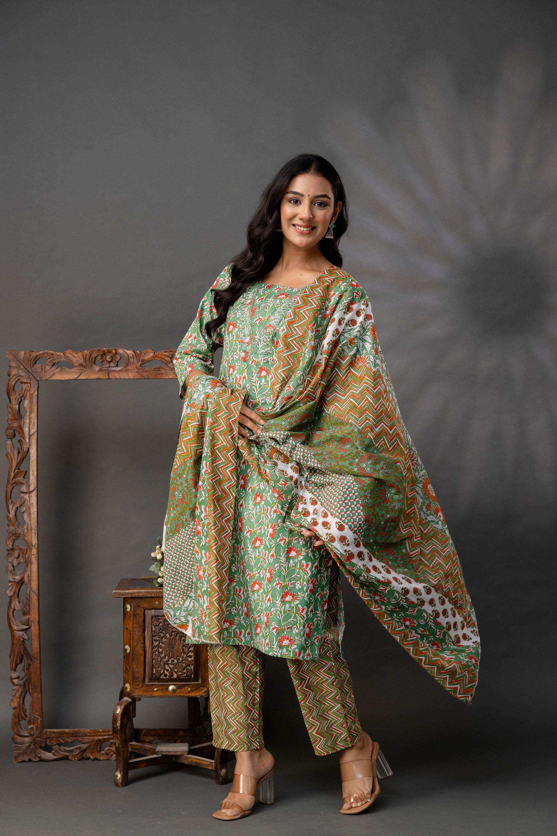 Printed V-Neck Kurti Set