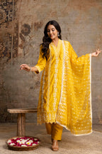 Pakistani Charm Kurti Set