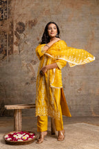 Pakistani Charm Kurti Set
