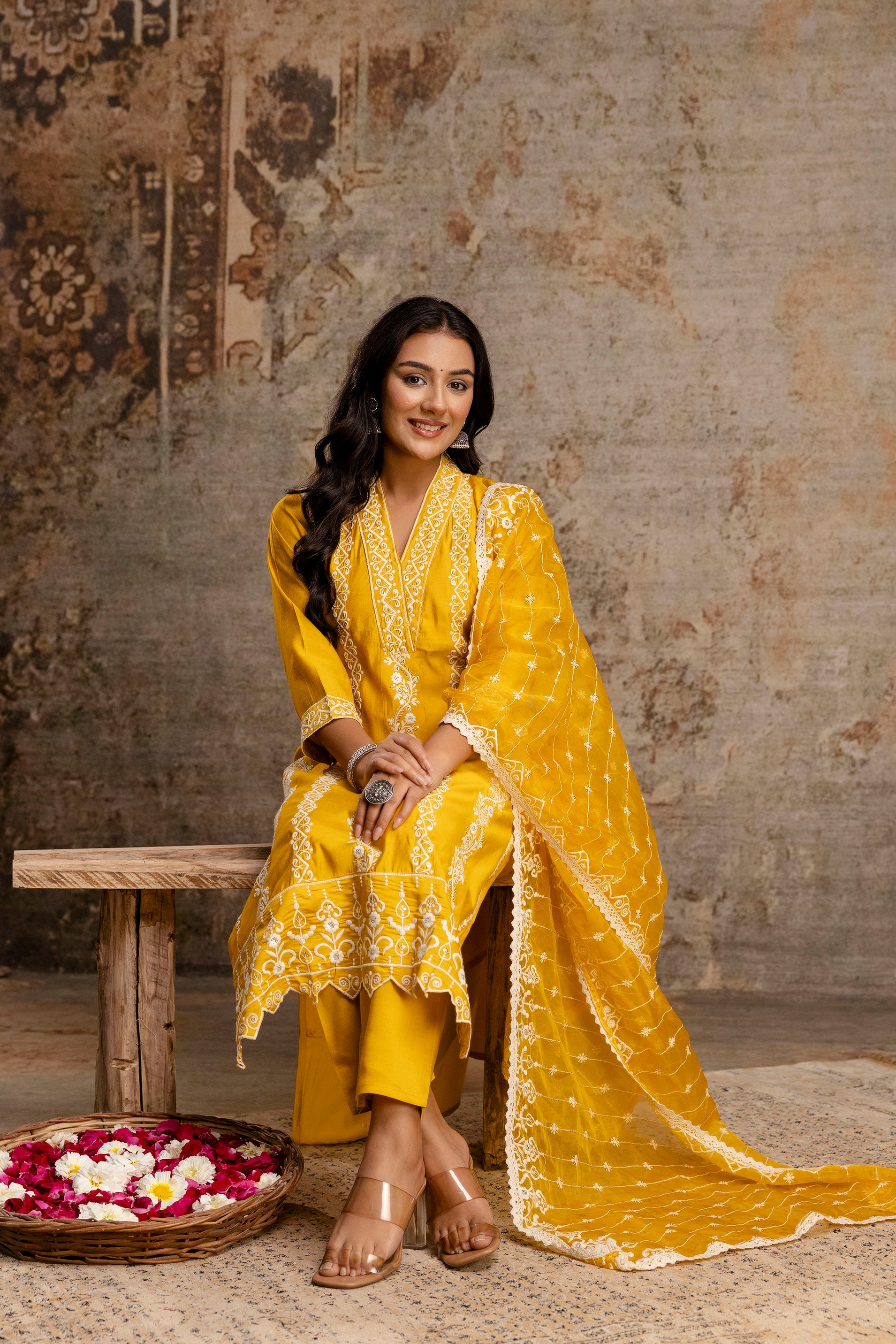 Pakistani Charm Kurti Set