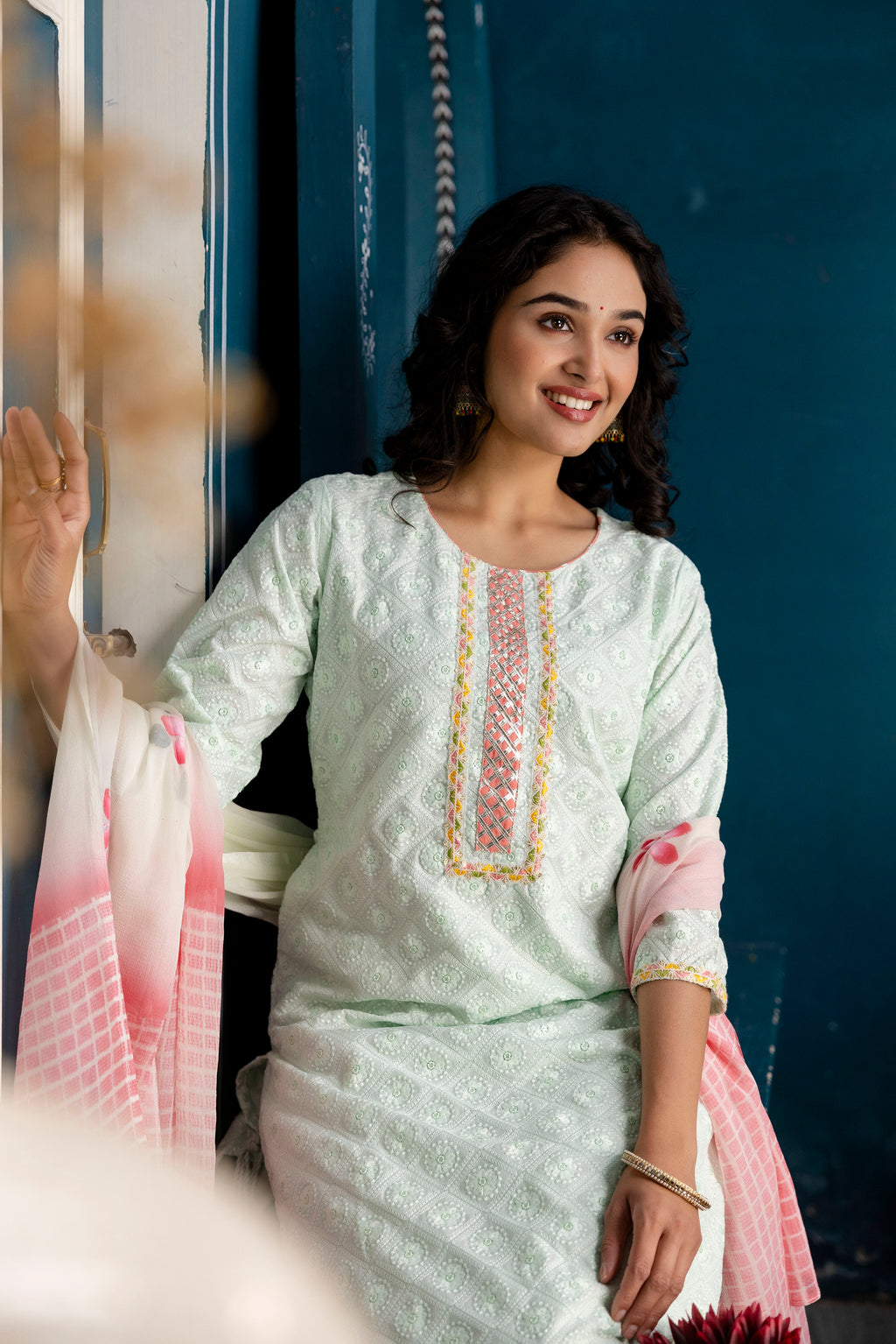 Chinnon Gotta Patti Kurti Set