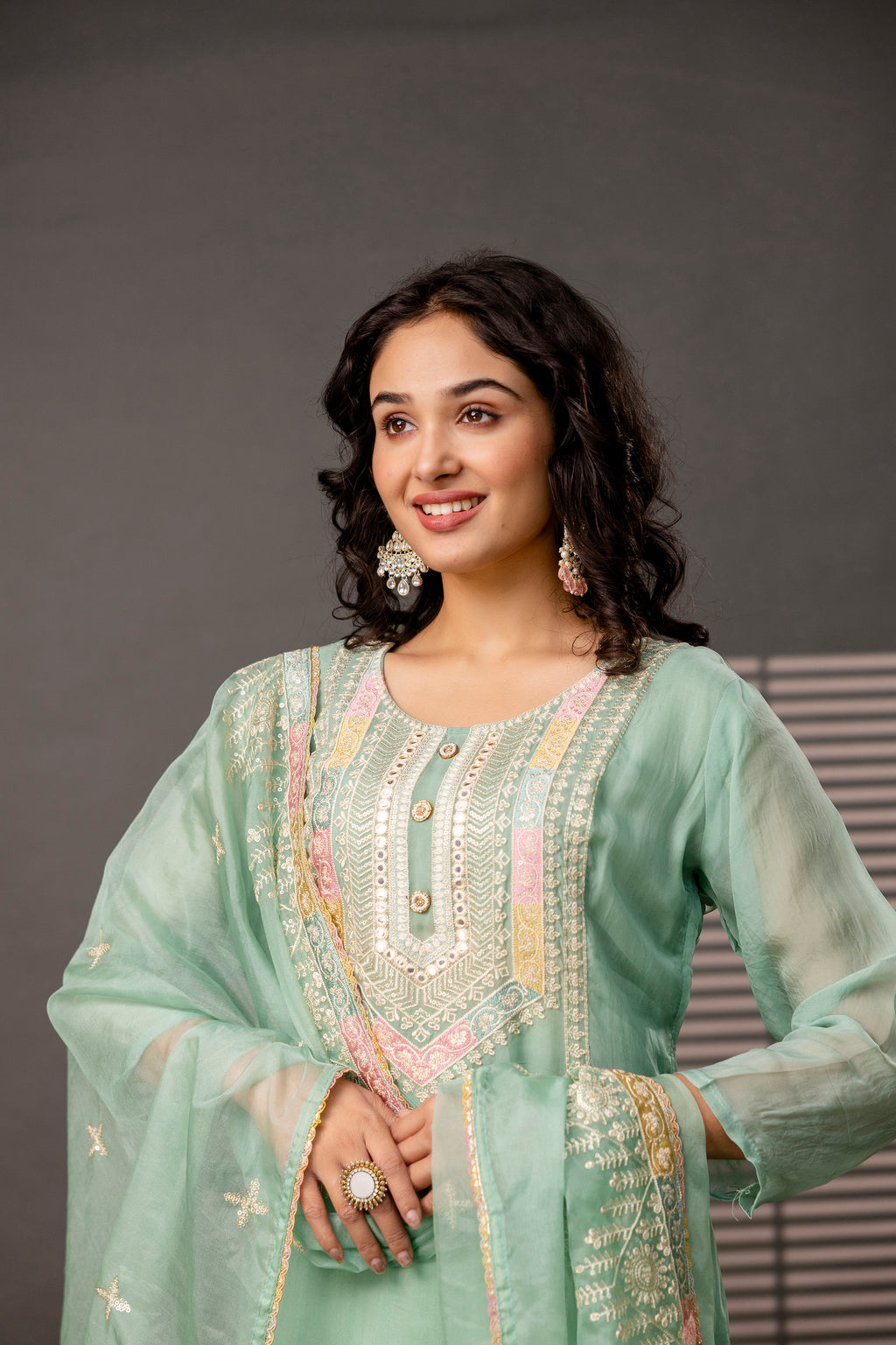 Round Neck Resham Kurti Set