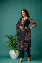 Zari Work Kurti Set with Organza Dupatta