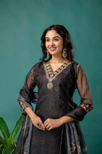 Zari Work Kurti Set with Organza Dupatta