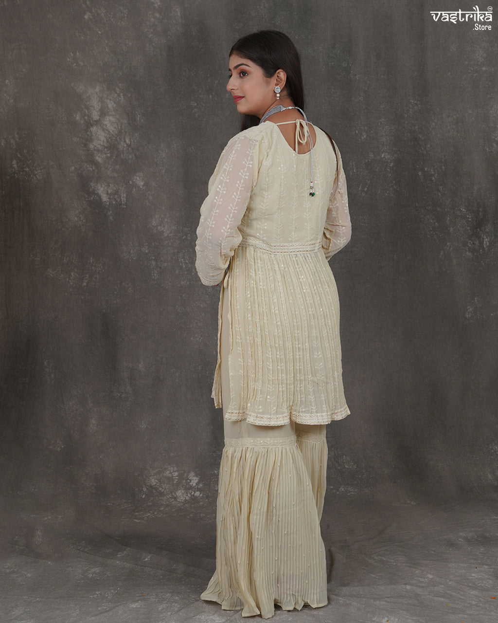 Noor-e-Chikan Sharara Set
