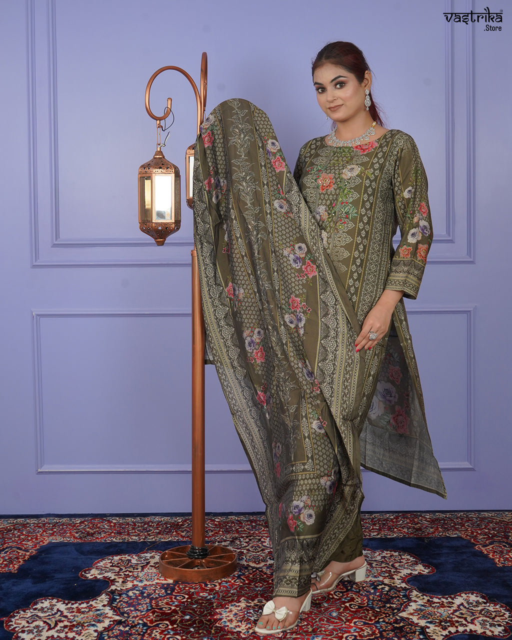 Handworked Kurti Set