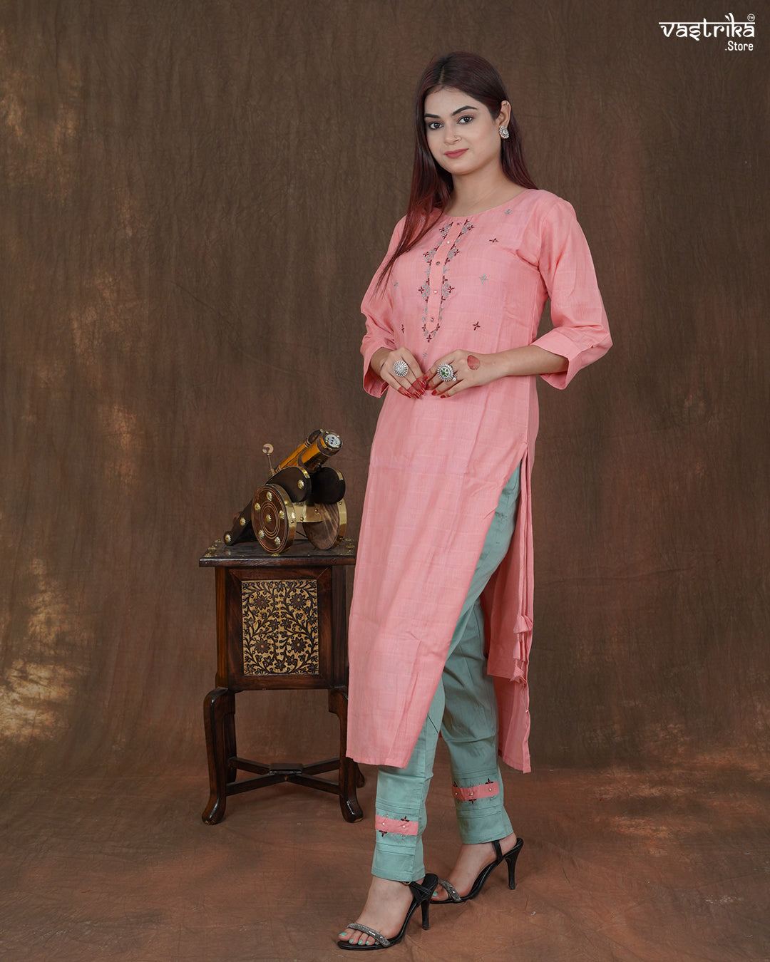 Meher Gath Kahdaai Kurti Set