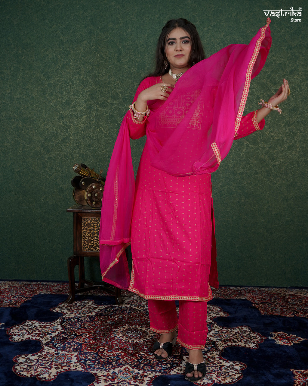 Resham & Thread Work Kurti Set