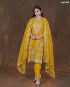 Zariya Handworked Jari Kurti Set