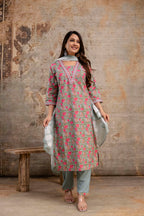 Resham Printed V-Neck Kurti