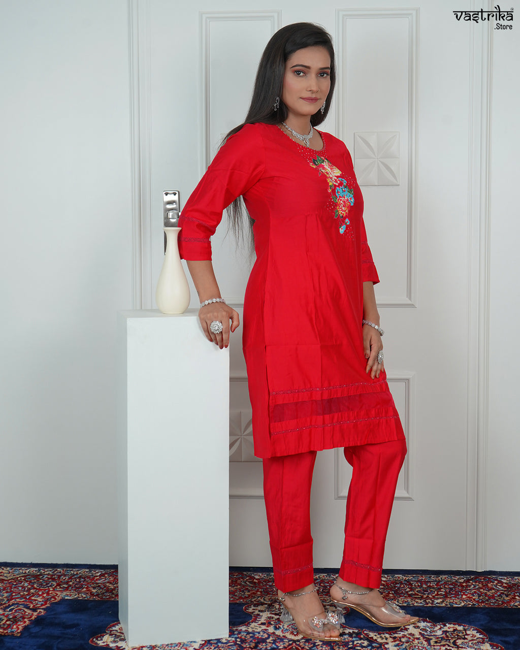 Elegant Handworked Kurti Set