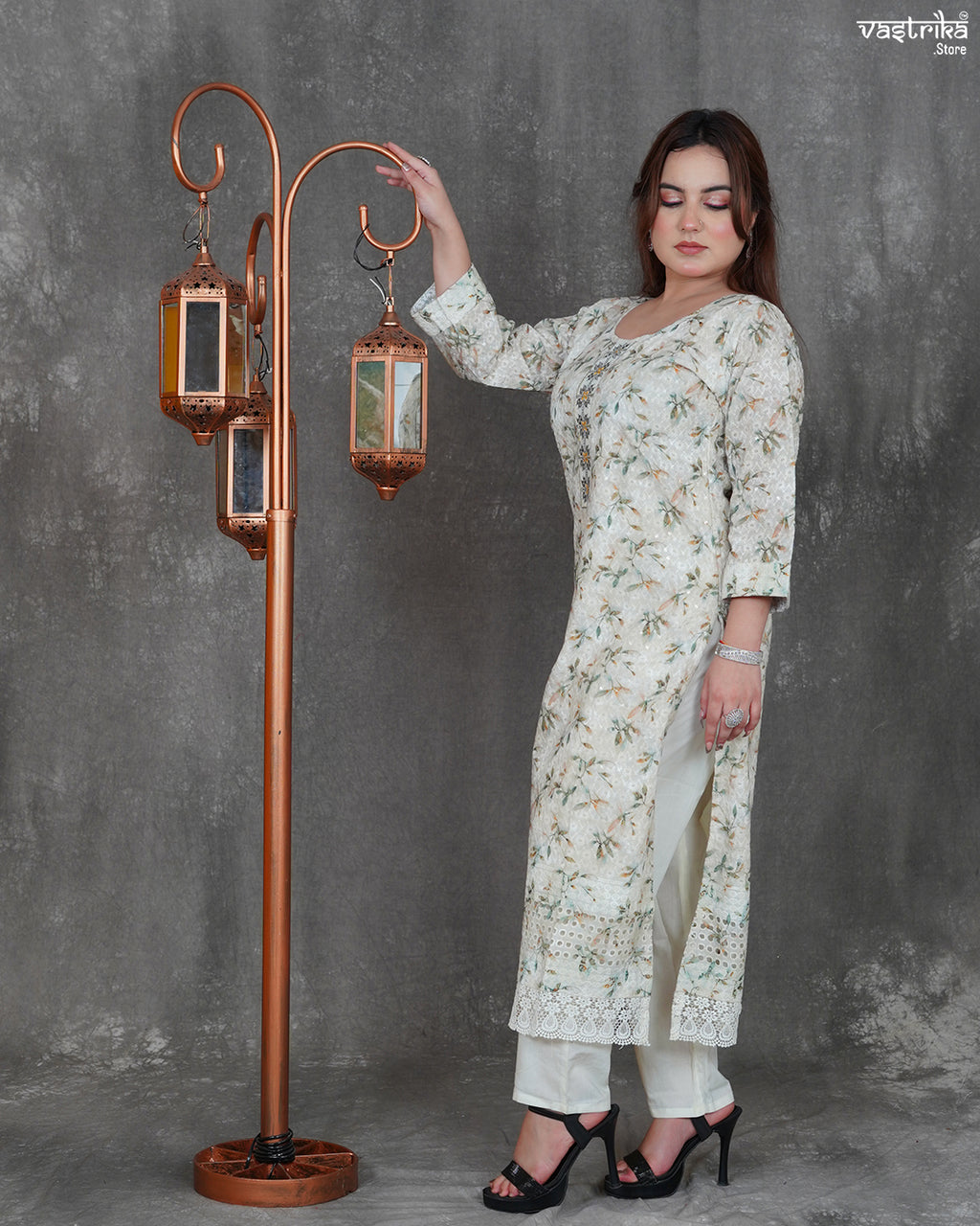 Cotton Kurti Set with Chikan Work