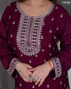 Round Neck Kurti Set with Jaal Dupatt