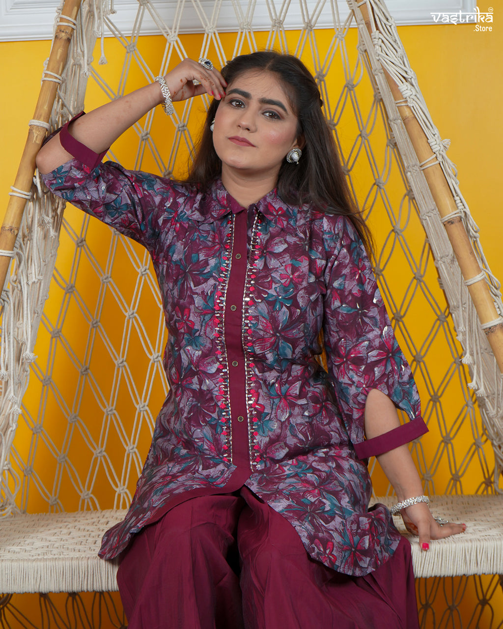Collar Style Short Kurti Set