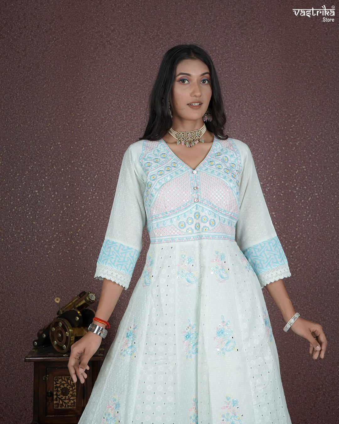 Graceful Resham Detailed Frock
