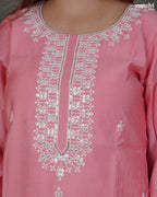 Zohra Threadwork Kurti Set