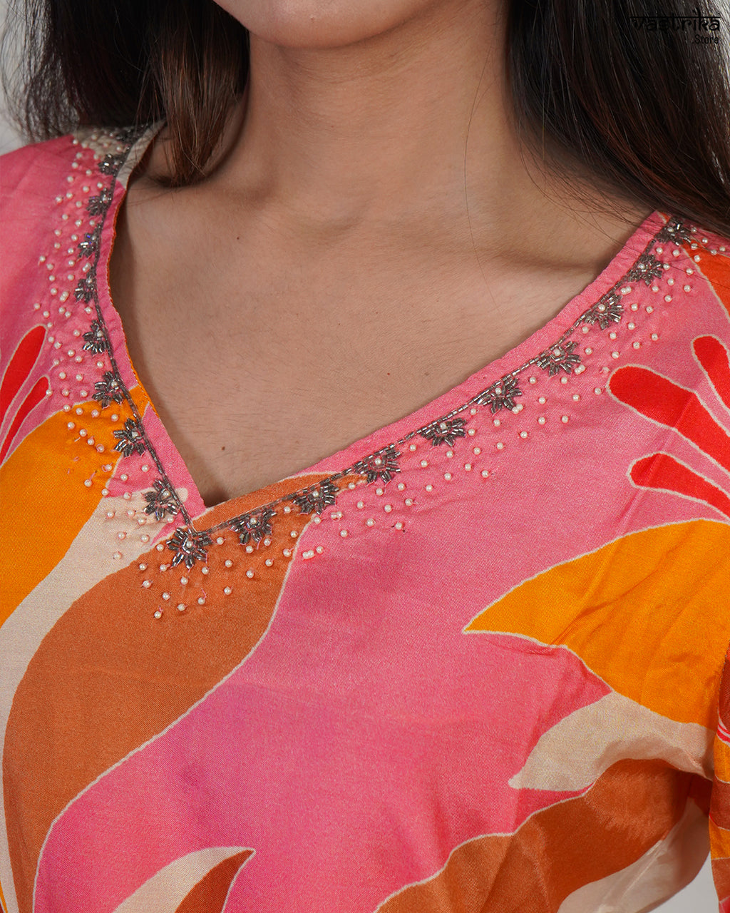 Paan Gala Elegance Kurti Set