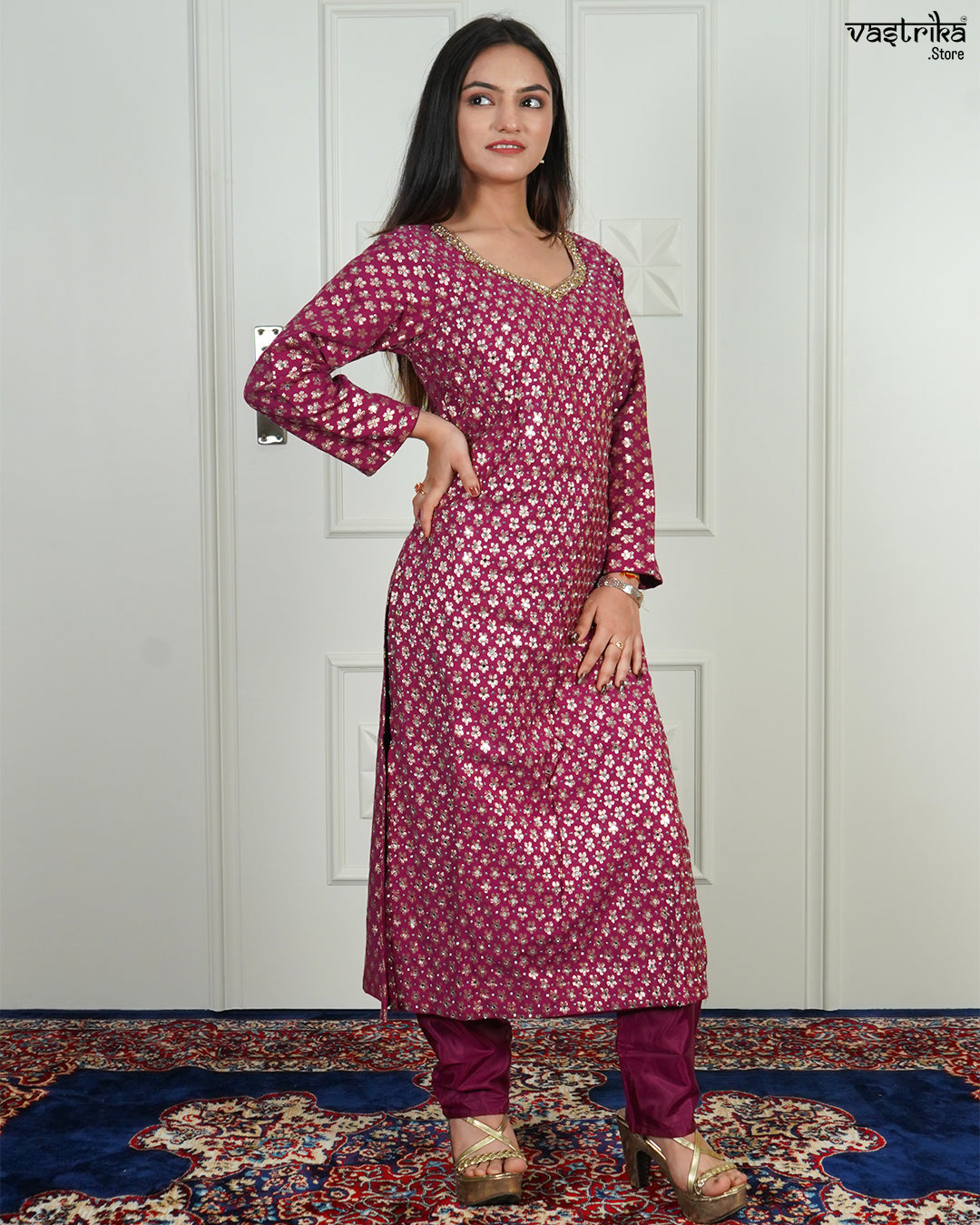 Banarasi Mirror Glow Kurti Set