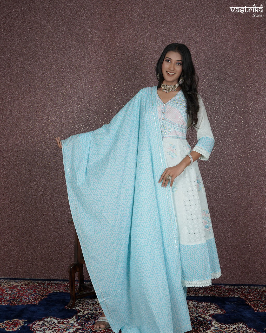 Graceful Resham Detailed Frock
