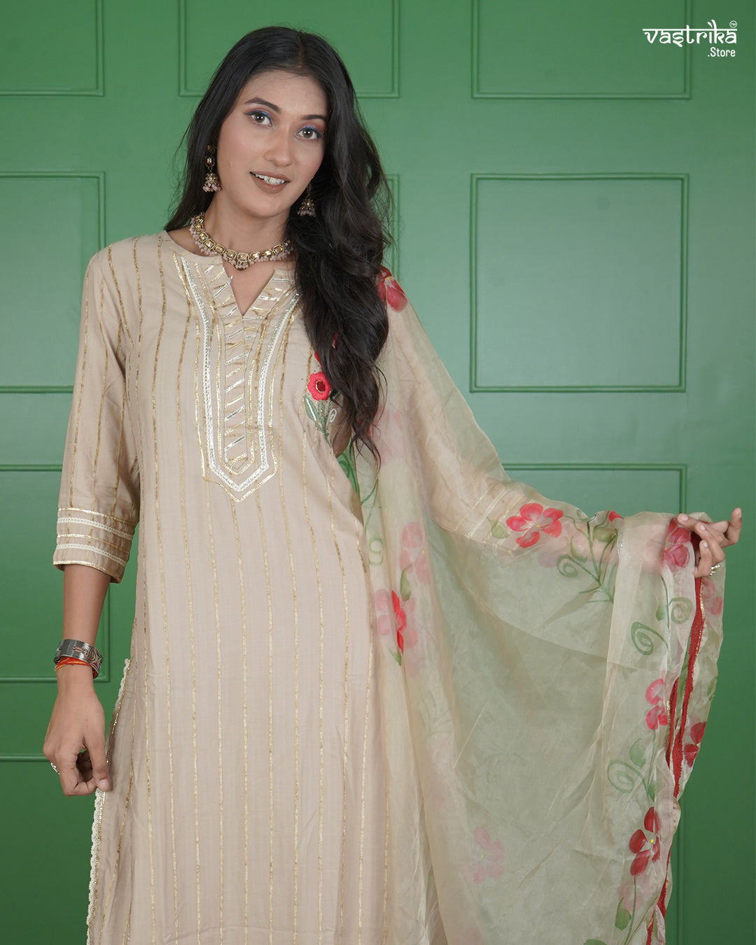 Jari & Handwork Kurti Set