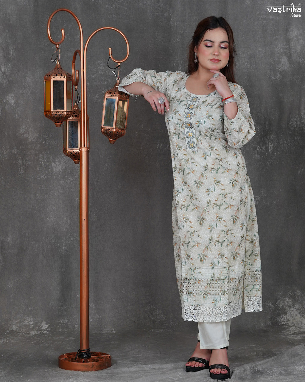 Cotton Kurti Set with Chikan Work