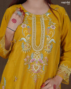 Zariya Handworked Jari Kurti Set